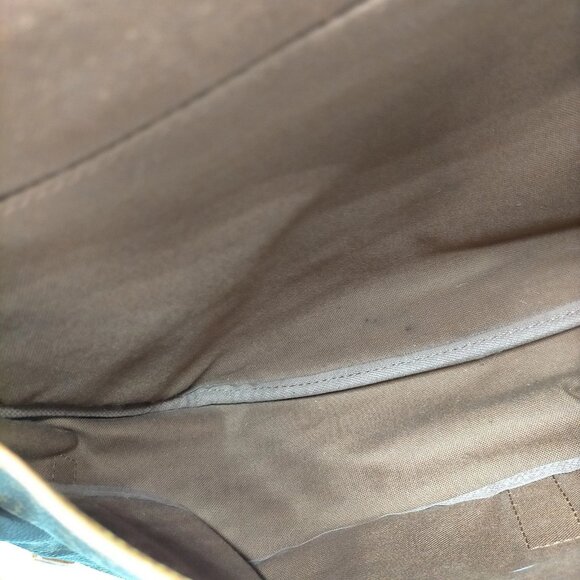 Authentic Louis Vuitton Saumur 35 Brown Monogram Crossbody Bag mon663-110925 - Picture 12 of 16